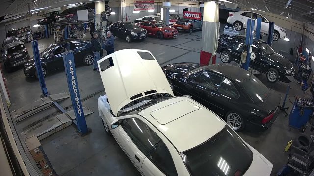 Krasnoyarsk Auto Service Yard