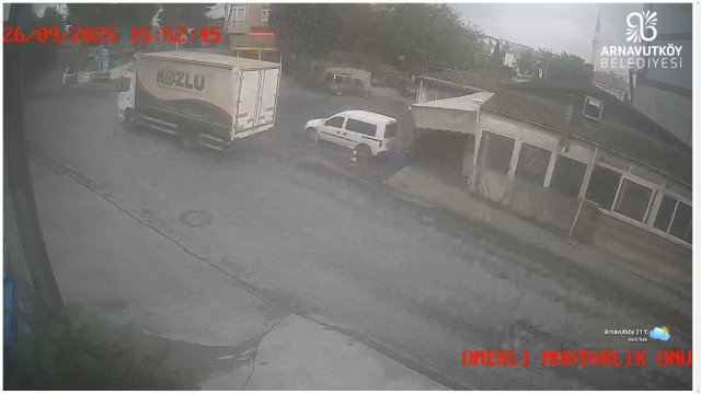 Ömerli Road Arnavutköy Scene