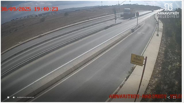 Arnavutköy Hadımköy Road Traffic