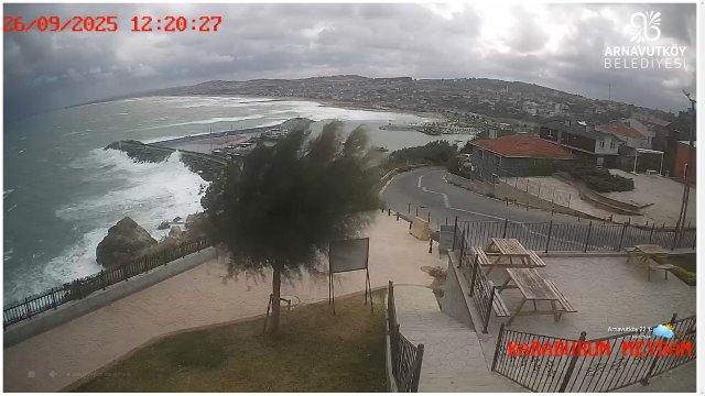 Arnavutköy Karaburun Harbor View