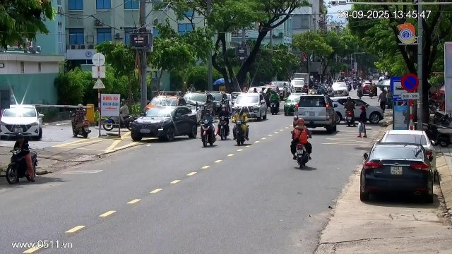 Da Nang Phuong Tran Costume Display