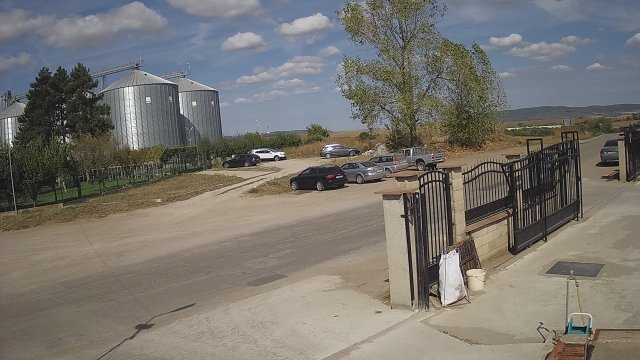 Popovo Town Square and Streets